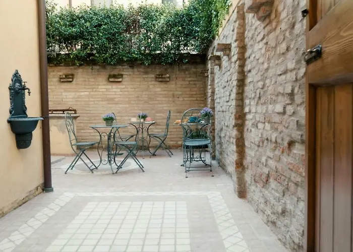 Bed and breakfast Dimora Deco 3*